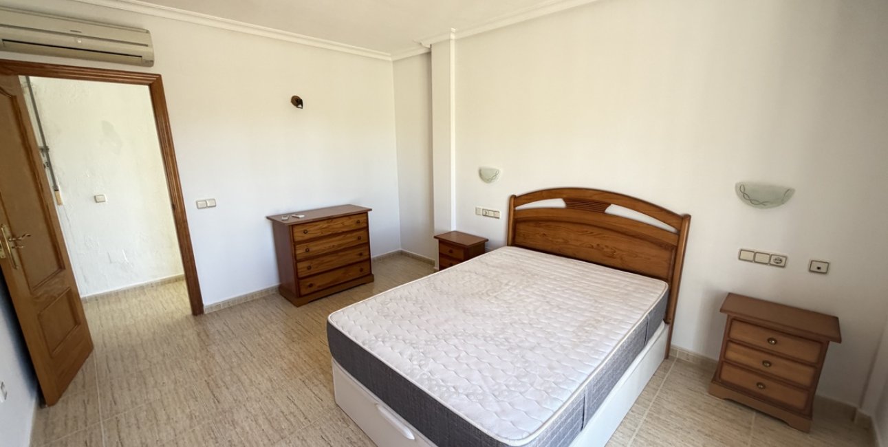 Resale - Villa -
Orihuela Costa - Villamartin