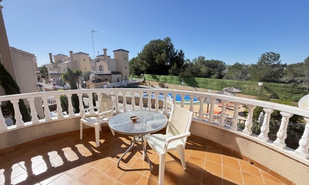 Resale - Villa -
Orihuela Costa - Villamartin