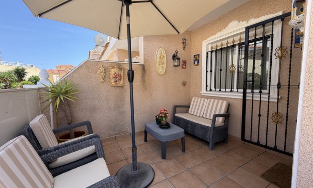 Resale - Townhouse -
Orihuela Costa - La Zenia