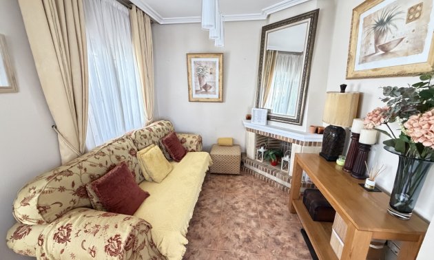 Resale - Townhouse -
Orihuela Costa - La Zenia