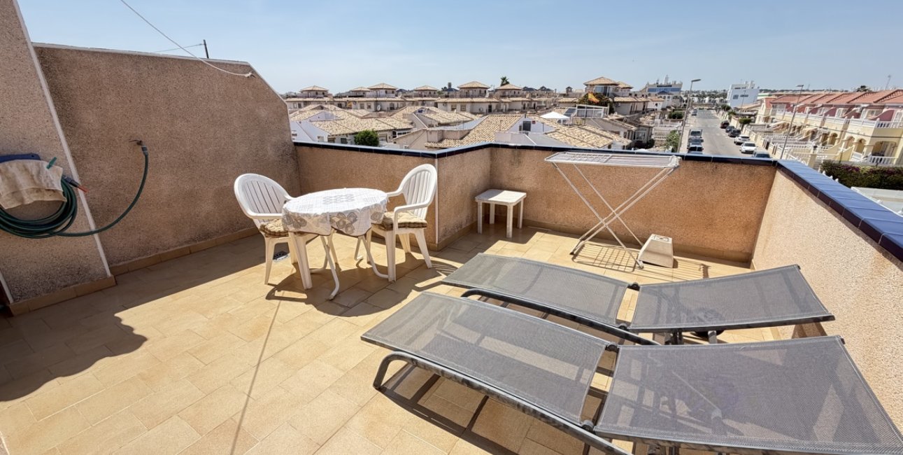 Resale - Townhouse -
Orihuela Costa - La Zenia