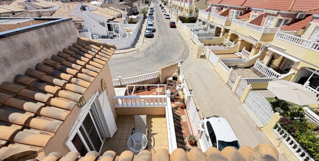 Resale - Townhouse -
Orihuela Costa - La Zenia