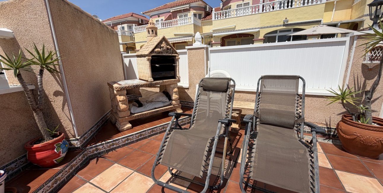 Resale - Townhouse -
Orihuela Costa - La Zenia