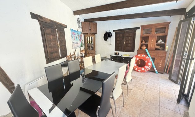 Resale - Villa -
Torrevieja - Los Balcones