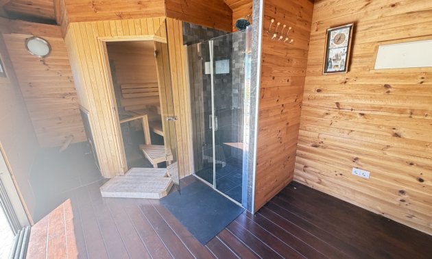 Resale - Villa -
Torrevieja - Los Balcones