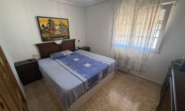 Resale - Villa -
Torrevieja - Los Balcones