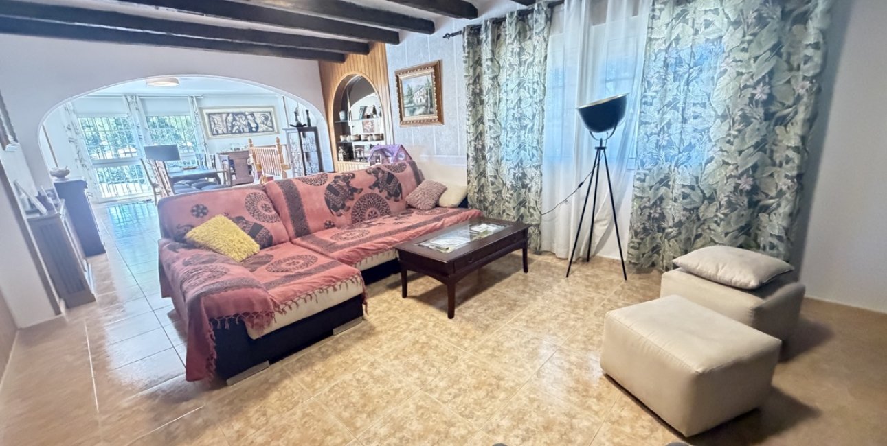 Resale - Villa -
Torrevieja - Los Balcones
