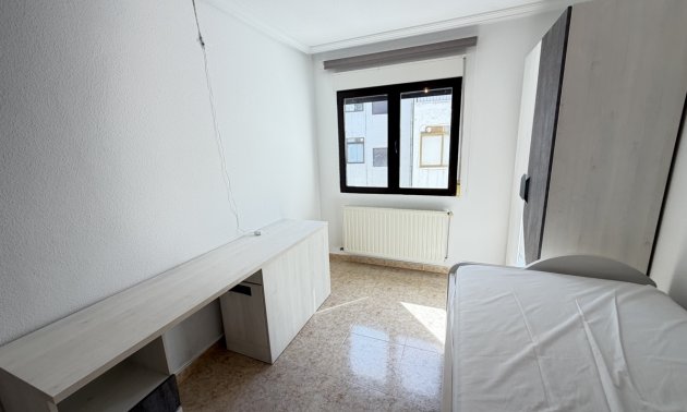 Resale - Apartment / flat -
San Miguel de Salinas - San Miguel - Town