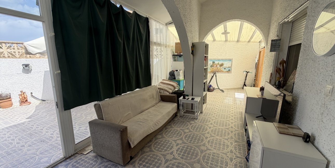Resale - Bungalow -
Orihuela Costa - Villamartin