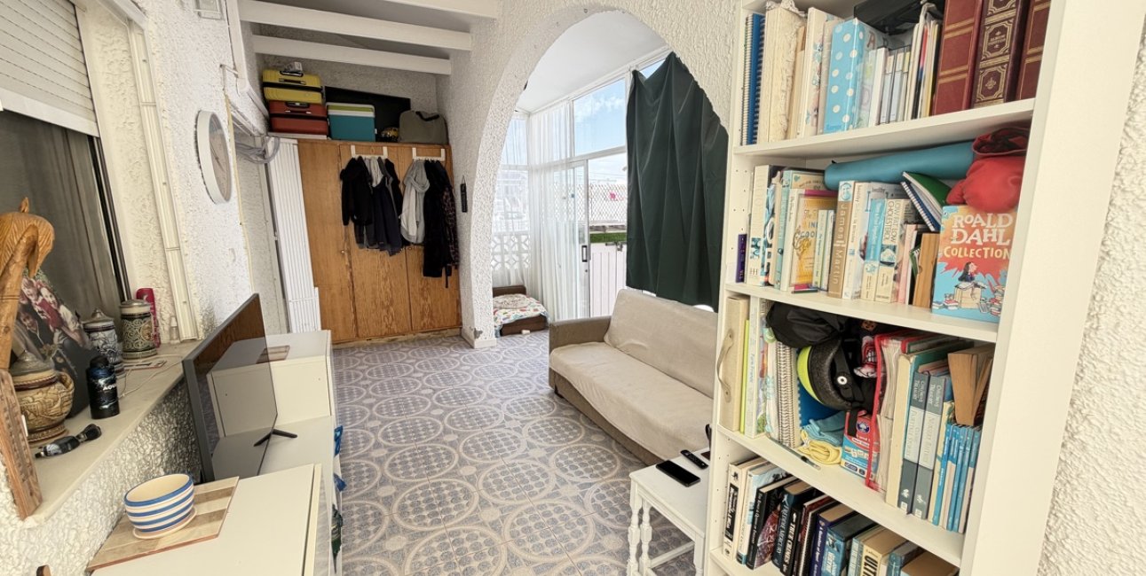 Resale - Bungalow -
Orihuela Costa - Villamartin