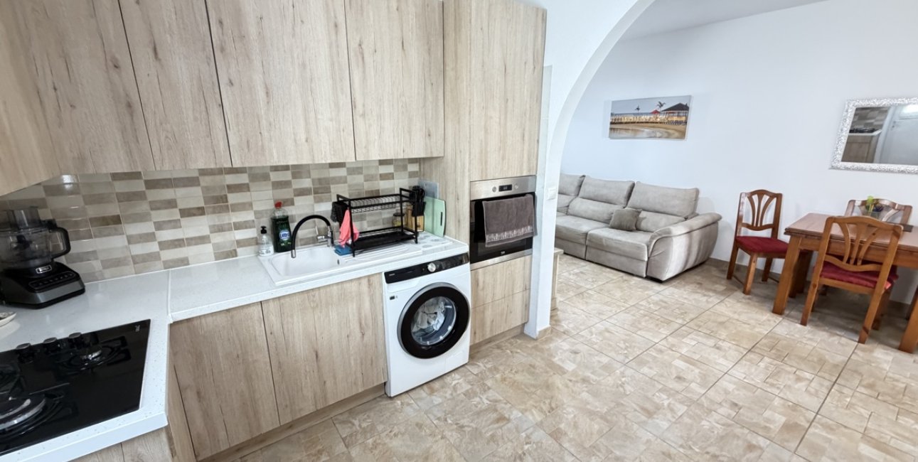 Resale - Bungalow -
Orihuela Costa - Villamartin