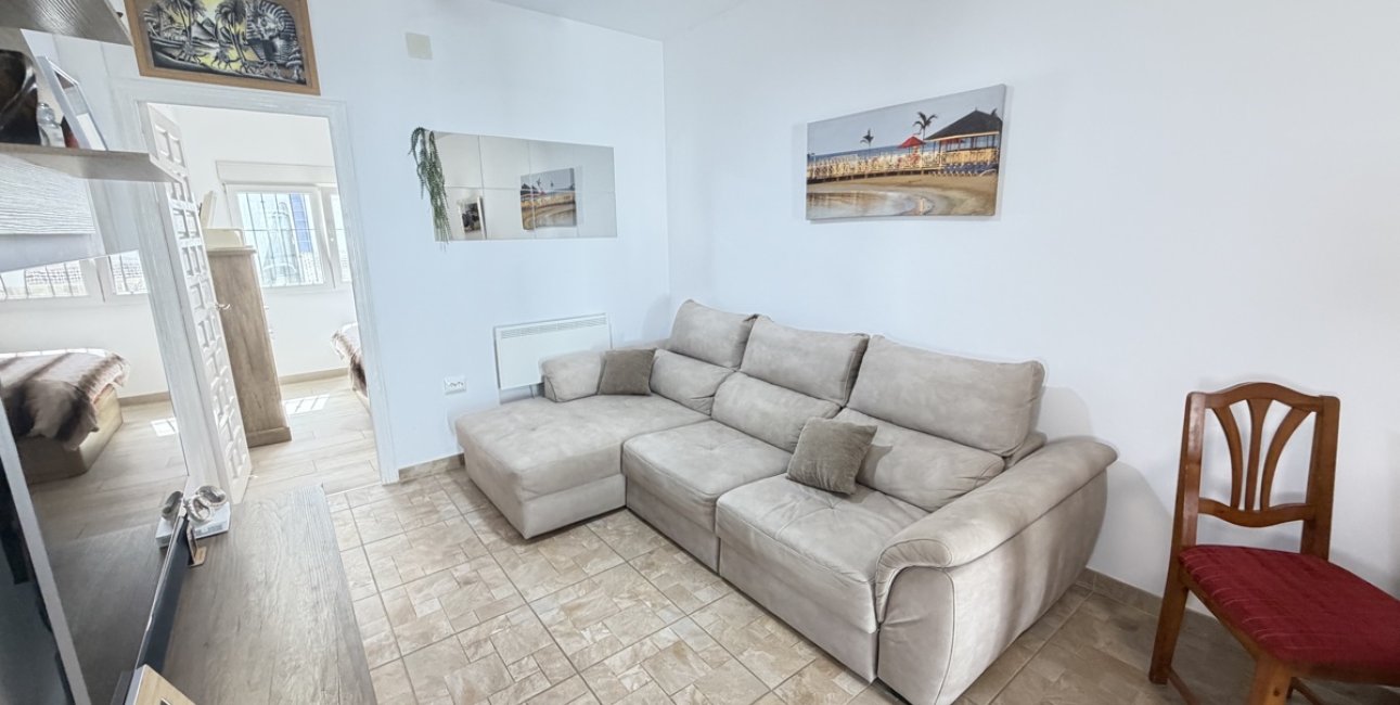 Resale - Bungalow -
Orihuela Costa - Villamartin
