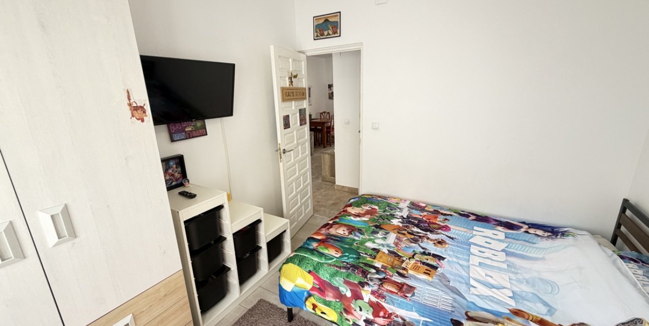 Resale - Bungalow -
Orihuela Costa - Villamartin