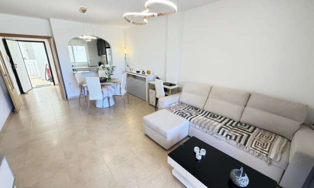 Rynek wtórny - Mieszkanie  -
Orihuela Costa - Lomas de Cabo Roig