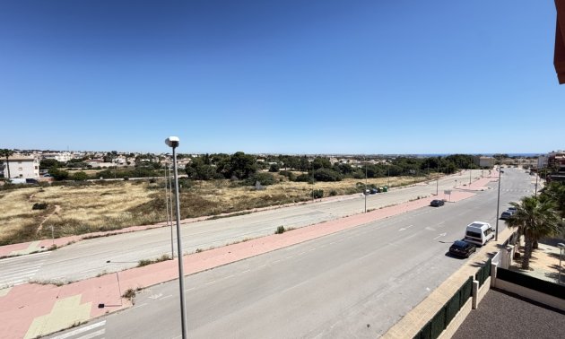 Rynek wtórny - Mieszkanie  -
Orihuela Costa - Lomas de Cabo Roig