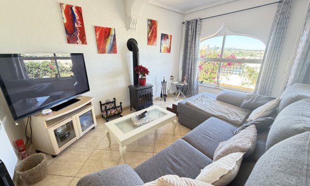 Resale - Townhouse -
San Miguel de Salinas - San Miguel - Town