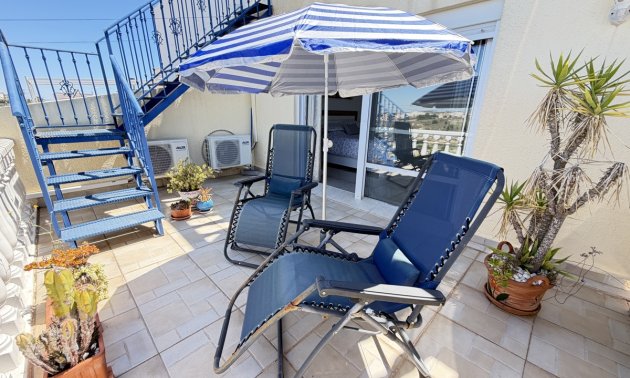 Resale - Townhouse -
San Miguel de Salinas - San Miguel - Town