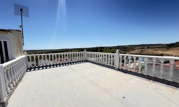 Resale - Townhouse -
San Miguel de Salinas - San Miguel - Town