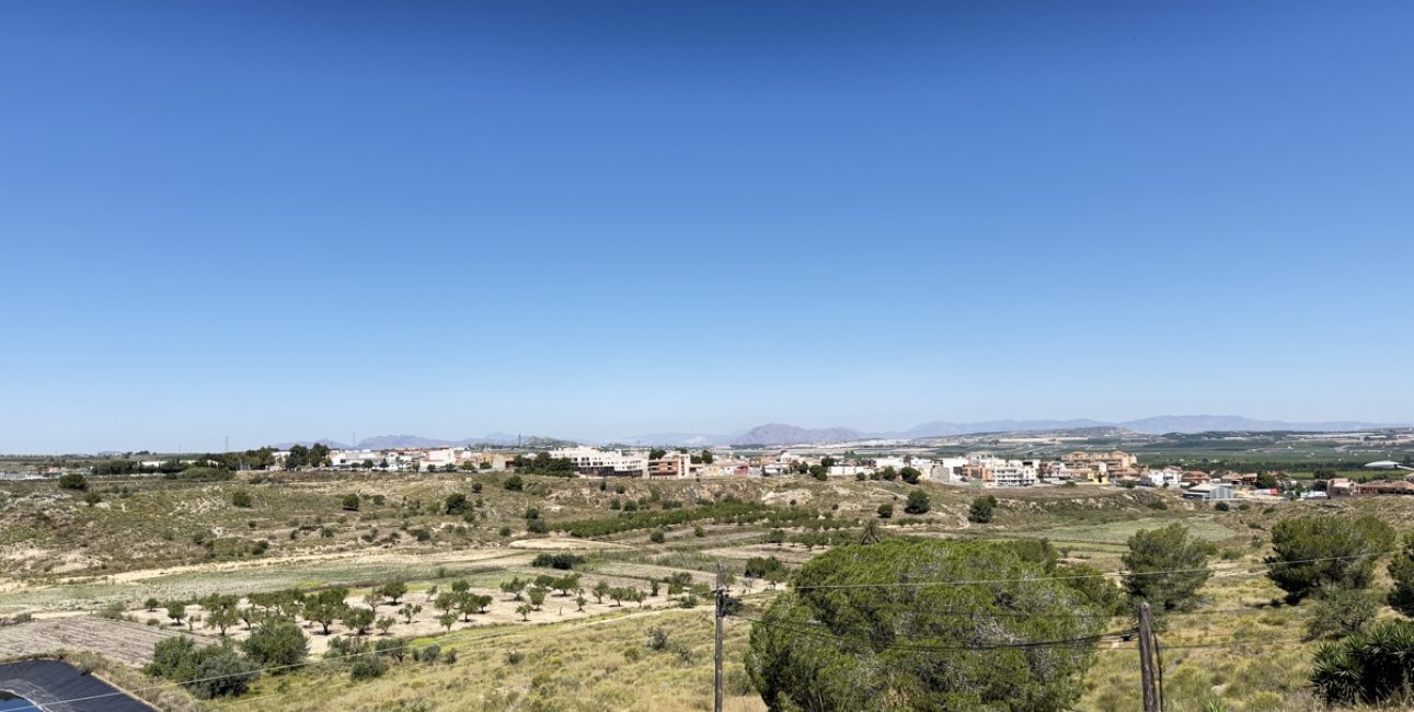 Resale - Townhouse -
San Miguel de Salinas - San Miguel - Town