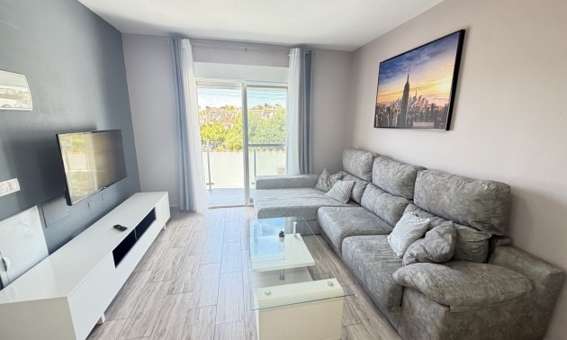Resale - Villa -
Orihuela Costa - Villamartin
