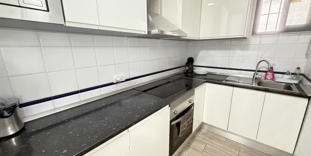 Resale - Villa -
Orihuela Costa - Villamartin