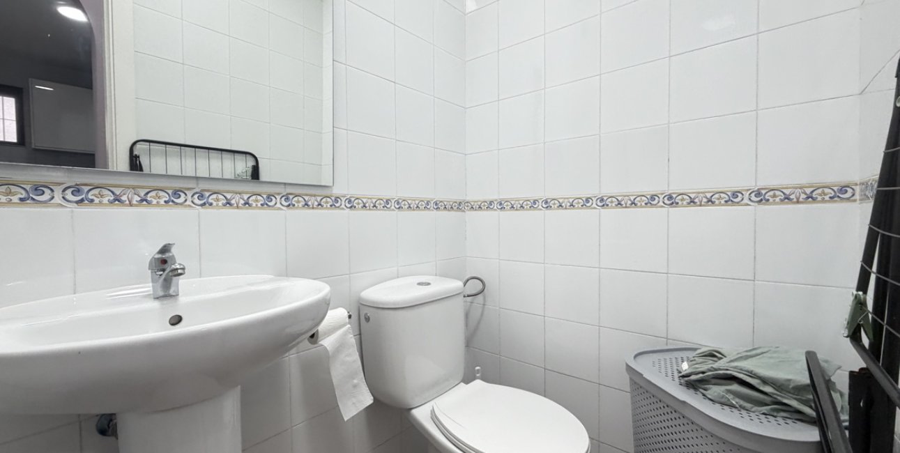 Resale - Villa -
Orihuela Costa - Villamartin