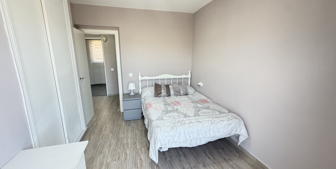 Resale - Villa -
Orihuela Costa - Villamartin