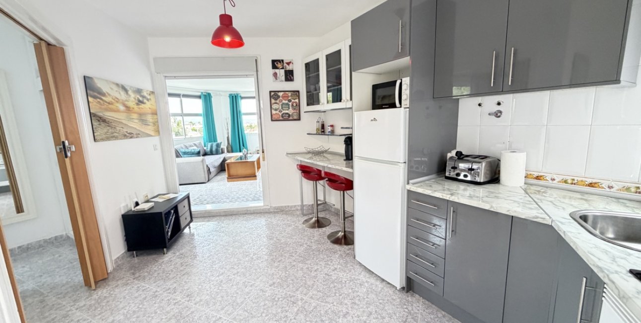 Resale - Apartment / flat -
San Miguel de Salinas - La Cañada - Los Alcores