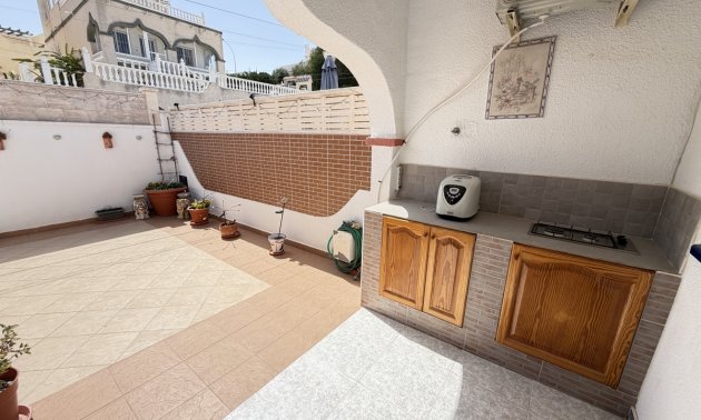 Resale - Bungalow -
San Miguel de Salinas - San Miguel - Town