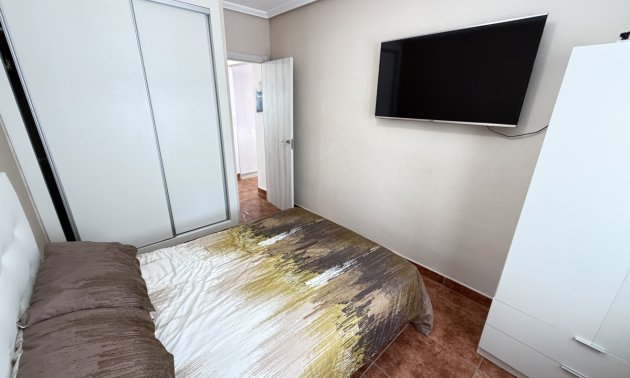 Resale - Bungalow -
San Miguel de Salinas - San Miguel - Town