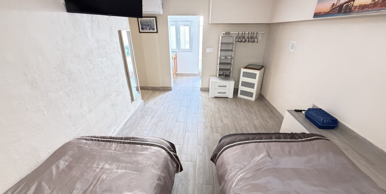 Resale - Bungalow -
San Miguel de Salinas - San Miguel - Town