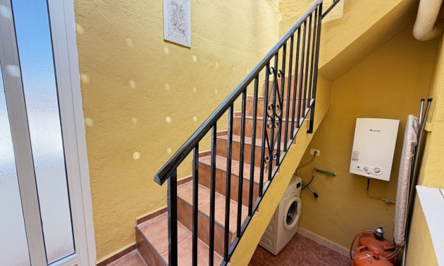 Resale - Bungalow -
San Miguel de Salinas - San Miguel - Town
