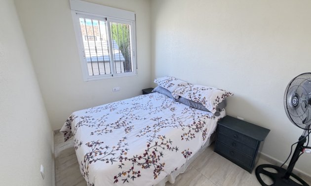 Resale - Apartment / flat -
Orihuela Costa - Los Dolses