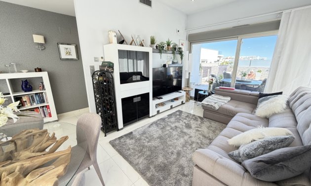 Resale - Villa -
Orihuela Costa - Villamartin