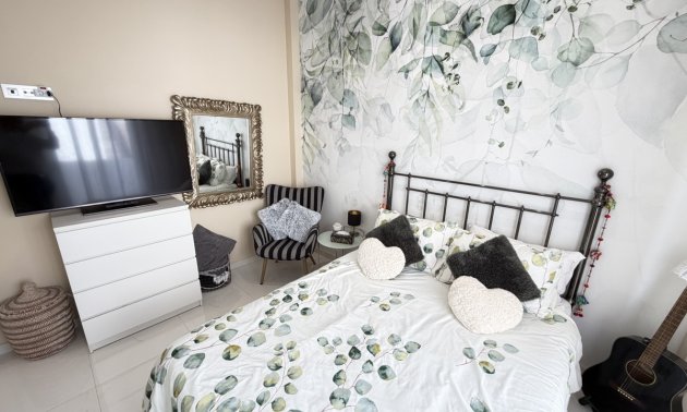 Resale - Villa -
Orihuela Costa - Villamartin