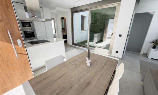 Resale - Villa -
Orihuela Costa - Villamartin