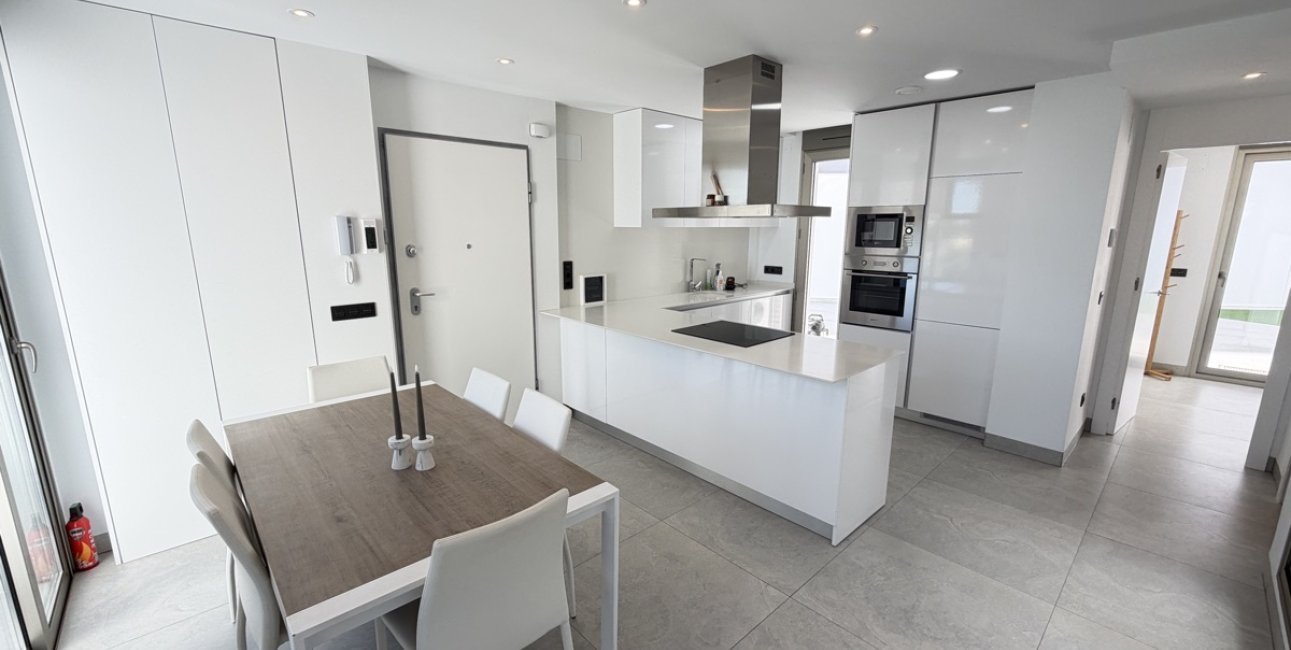 Resale - Villa -
Orihuela Costa - Villamartin