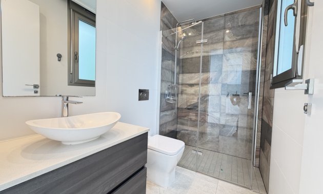 Resale - Villa -
Orihuela Costa - Villamartin