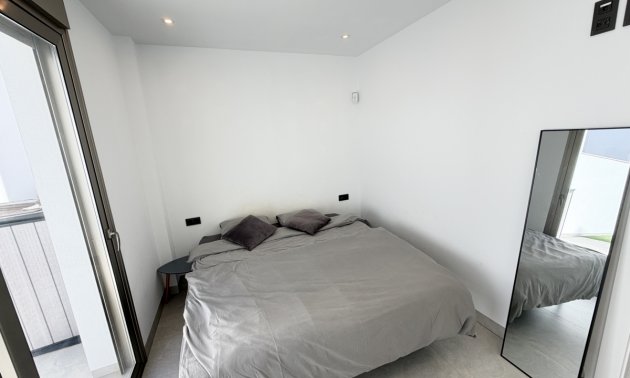 Resale - Villa -
Orihuela Costa - Villamartin