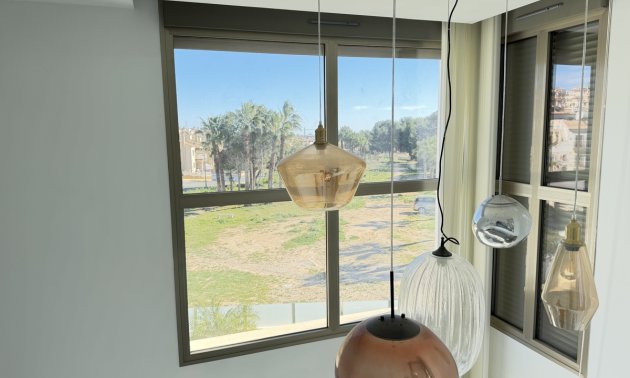Resale - Villa -
Orihuela Costa - Villamartin