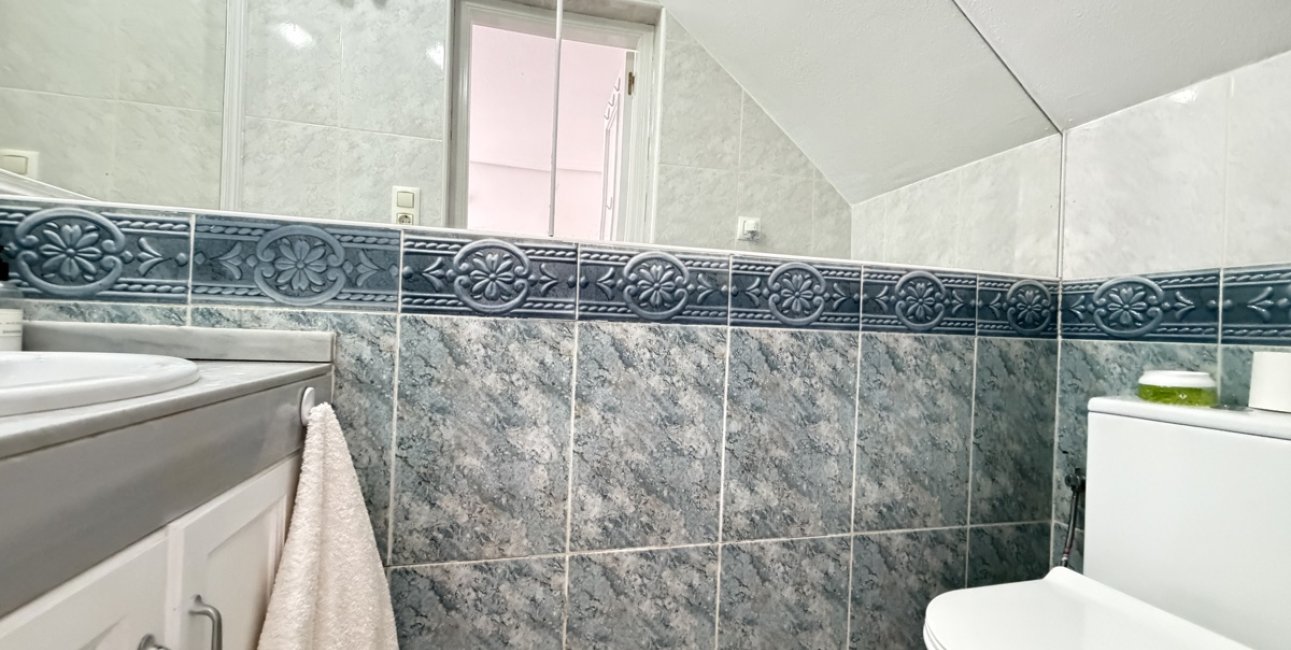 Resale - Townhouse -
Orihuela Costa - Villamartin