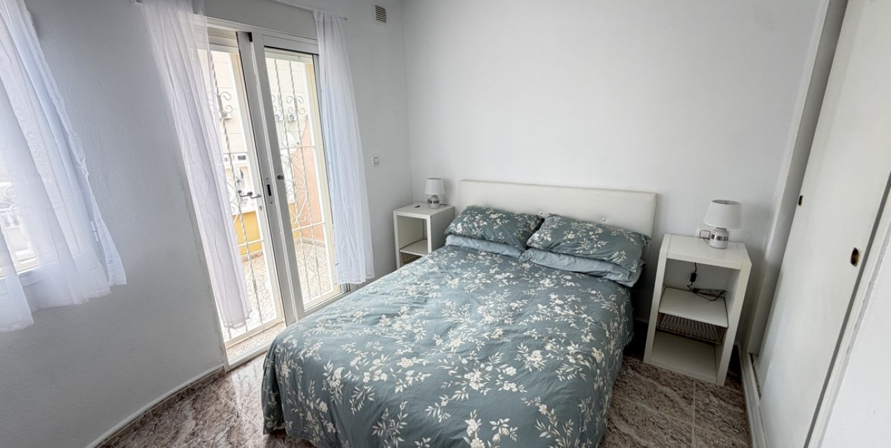 Resale - Townhouse -
Orihuela Costa - Villamartin