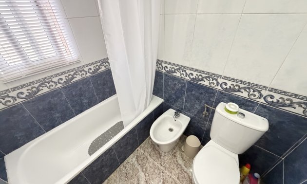 Resale - Townhouse -
Orihuela Costa - Villamartin
