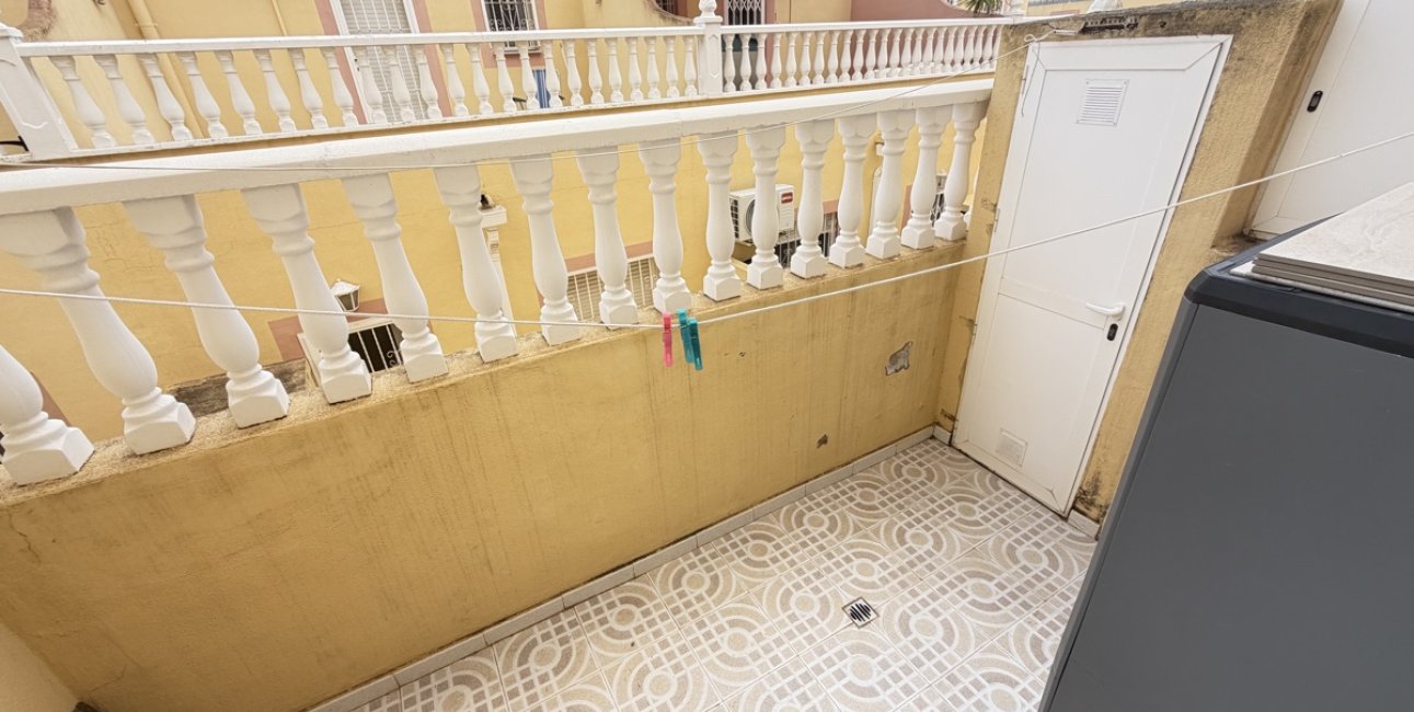 Resale - Townhouse -
Orihuela Costa - Villamartin