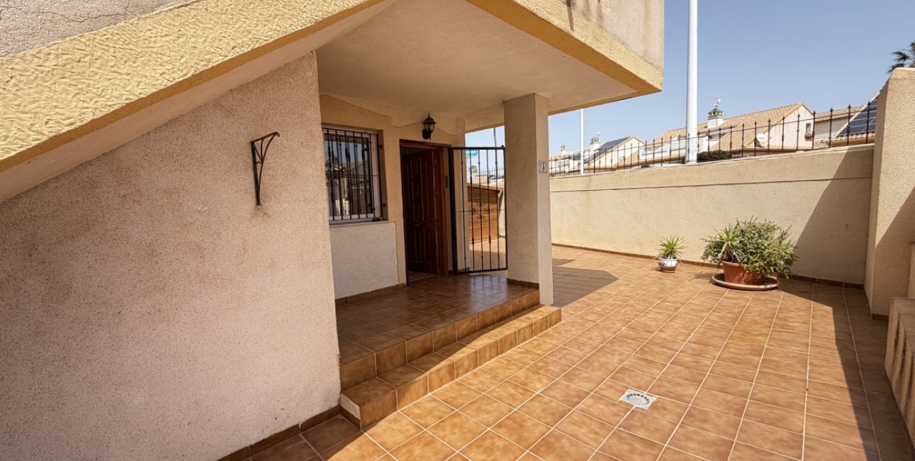 Resale - Apartment / flat -
Orihuela Costa - La Zenia