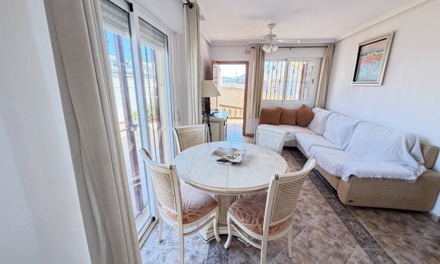 Resale - Apartment / flat -
Orihuela Costa - La Zenia
