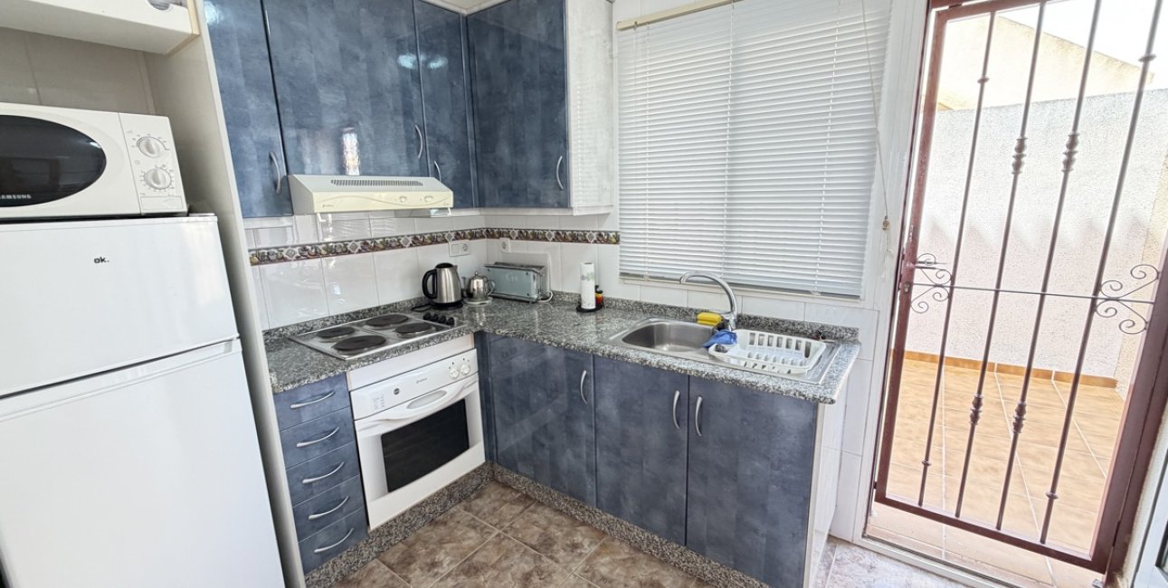 Resale - Apartment / flat -
Orihuela Costa - La Zenia