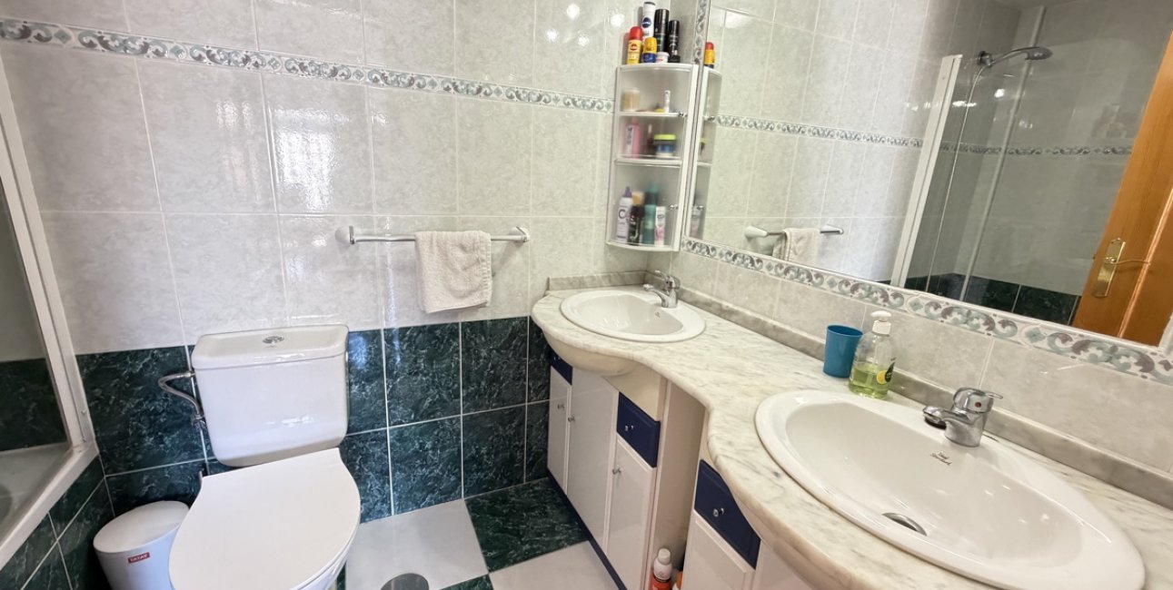 Resale - Apartment / flat -
Orihuela Costa - La Zenia