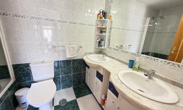 Resale - Apartment / flat -
Orihuela Costa - La Zenia