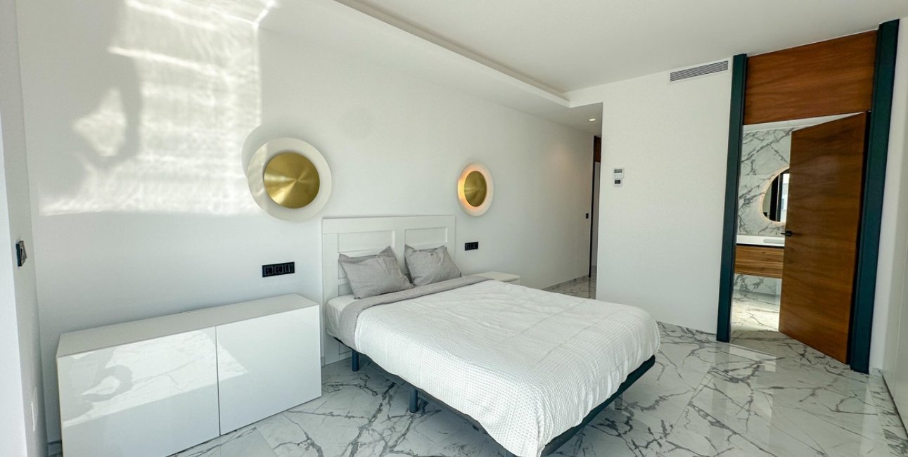Resale - Villa -
Orihuela Costa - Villamartin